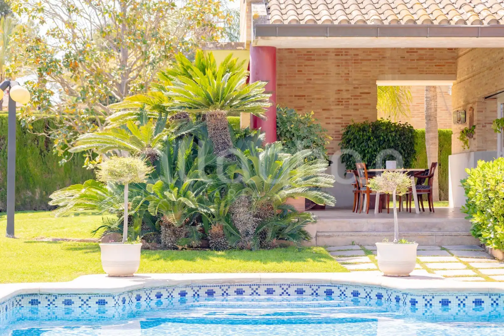 Swimming pool of Houses for sale in Godella  with Air Conditioner, Heating and Private garden