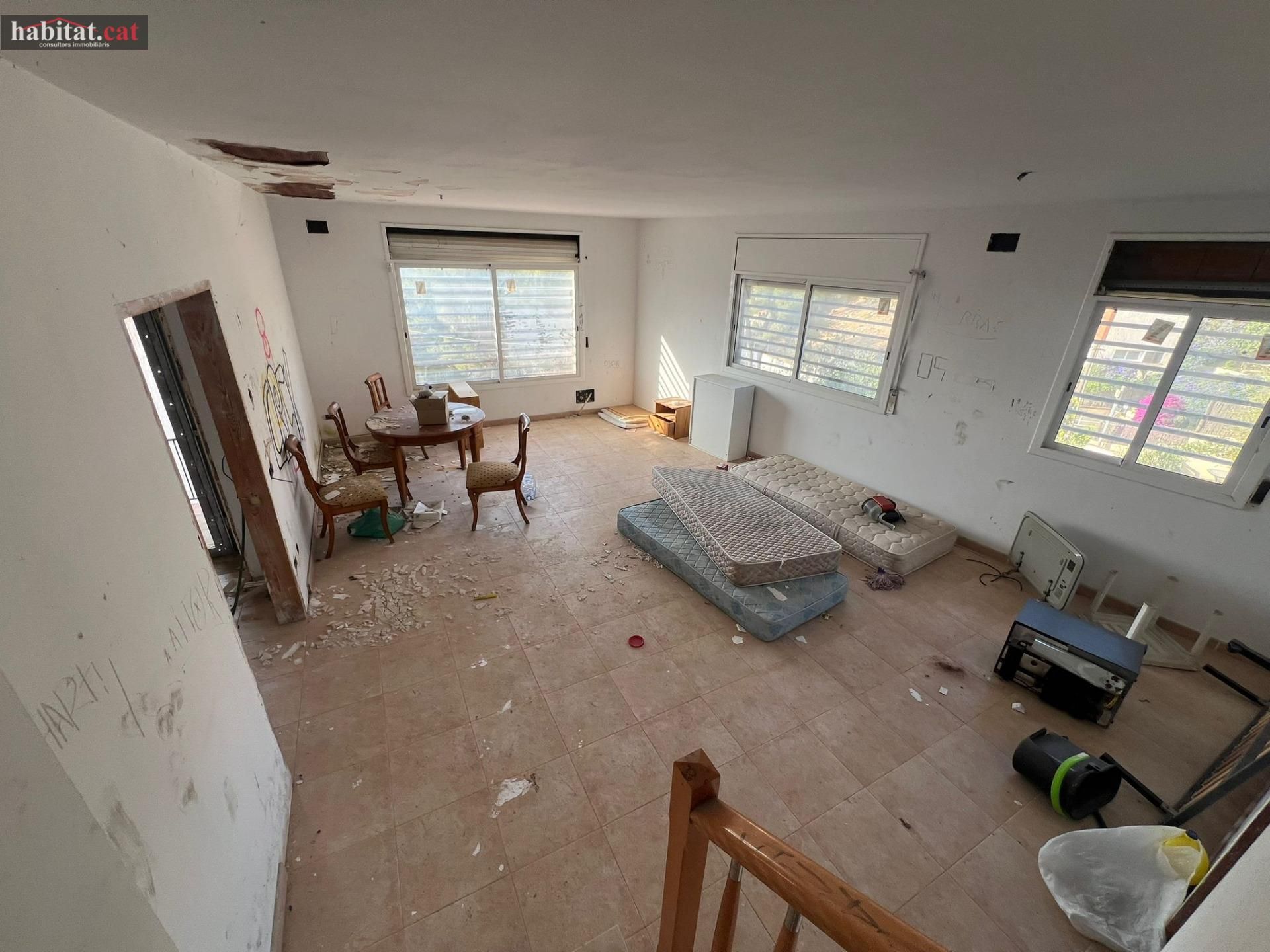 Living room of House or chalet for sale in Cubelles  with Balcony