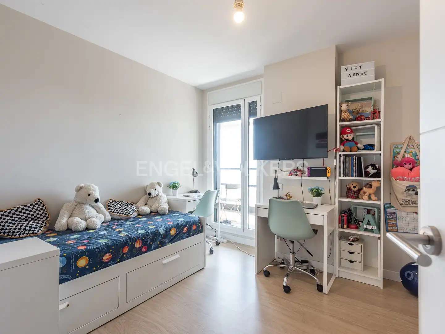 Bedroom of Flat for sale in Barcelona  with Air Conditioner, Heating and Parquet flooring