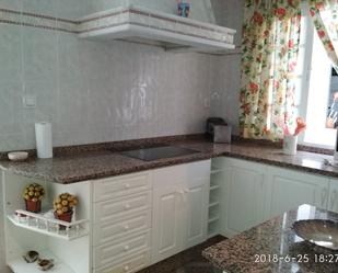 Kitchen of Flat to rent in Sanlúcar de Barrameda  with Air Conditioner and Balcony