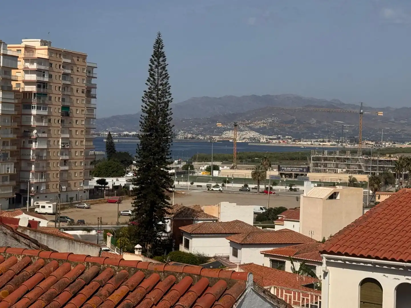 Doppelhaushälfte mit Terrasse zum Verkauf in Calle Mirador de la Bahía 31, imagen 4