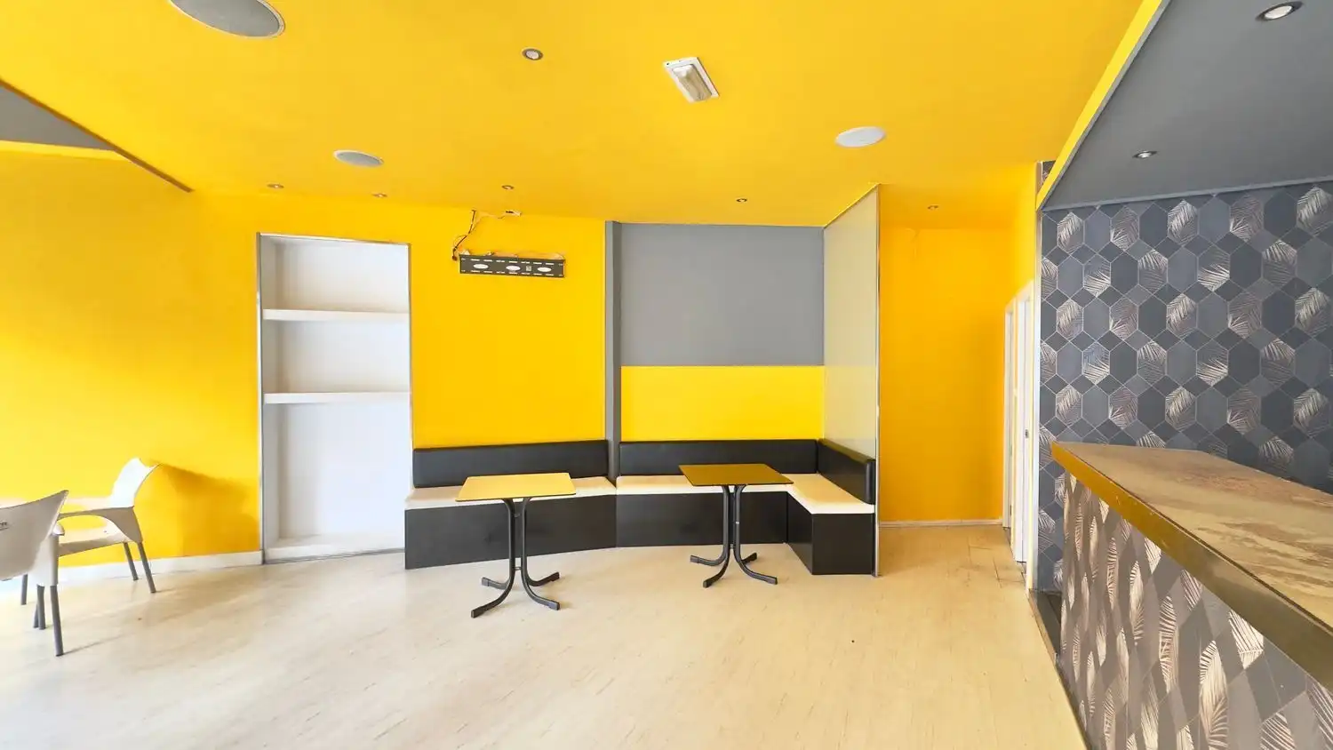 Local comercial en venta en Camino de Castela, imagen 4