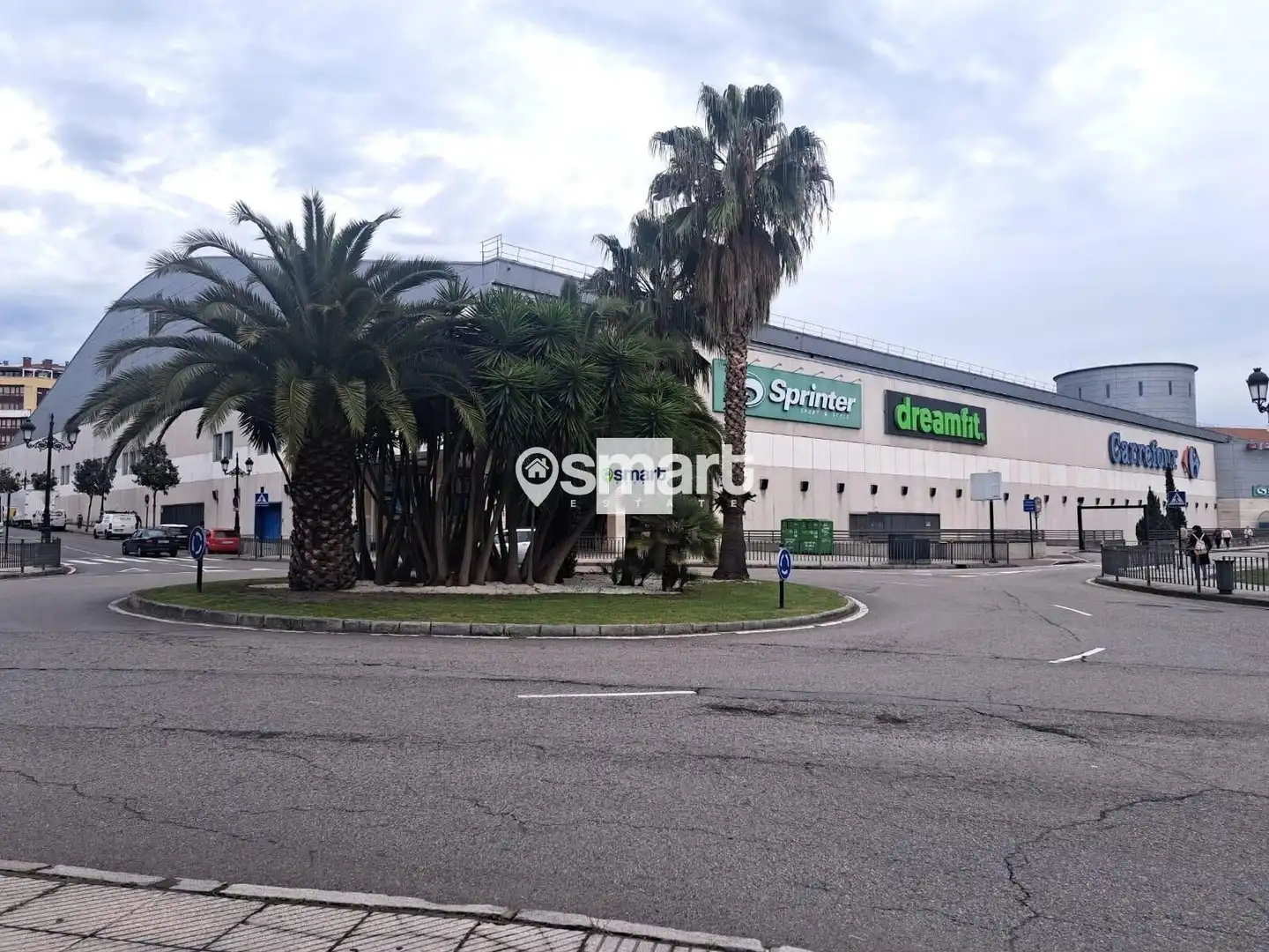 Vista exterior de Garaje en venta en Oviedo 