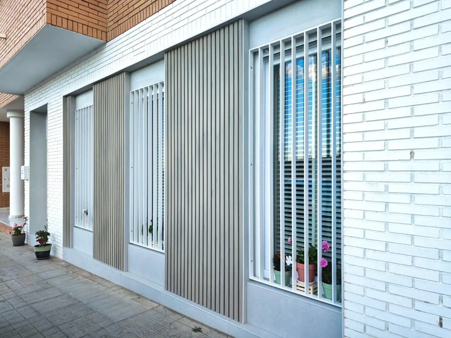 Vista exterior de Casa o xalet en venda en Almería amb Aire condicionat, Calefacció i Moblat