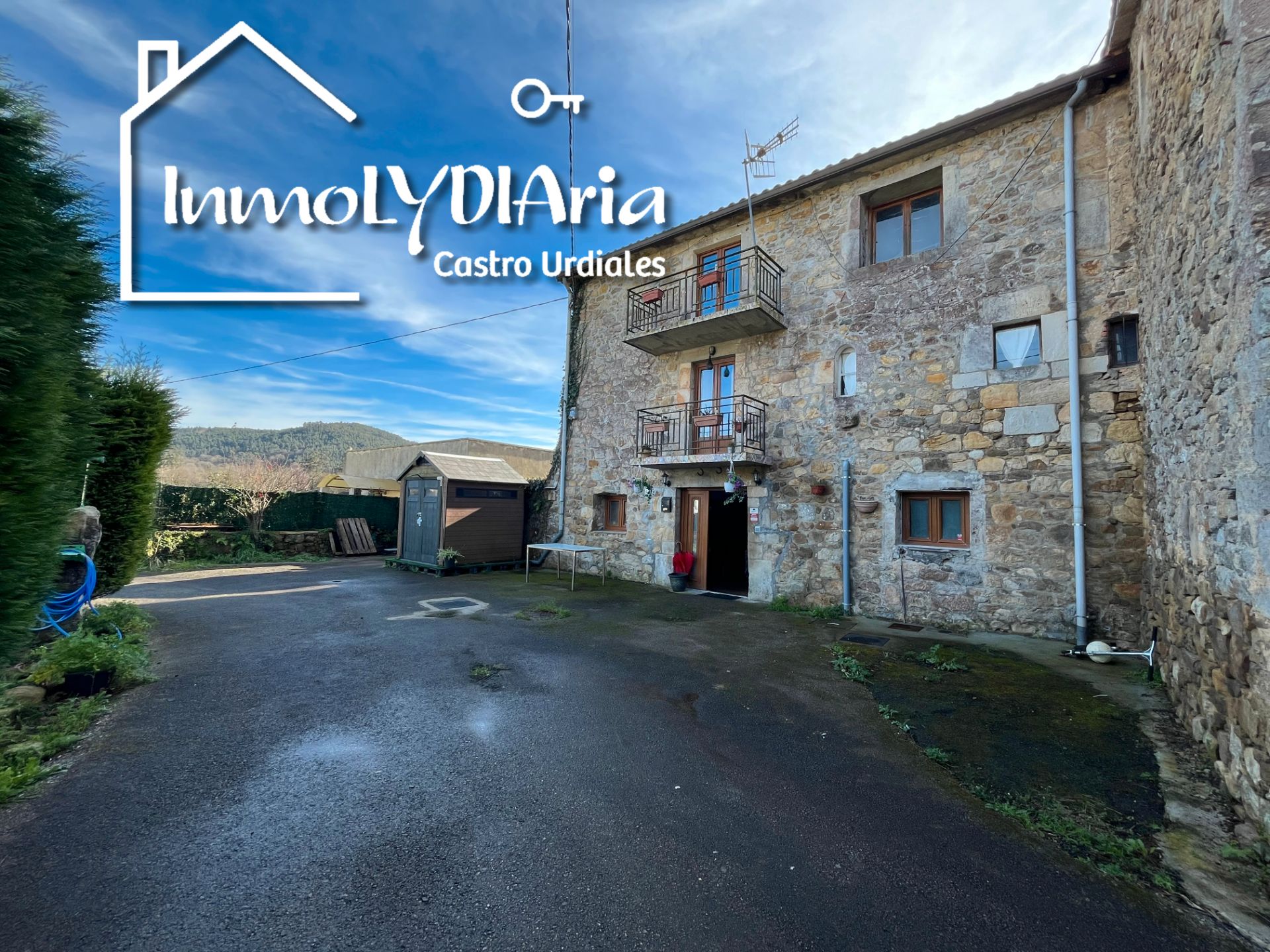 Exterior view of House or chalet for sale in Guriezo  with Private garden, Terrace and Furnished