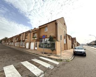 Vista exterior de Casa o xalet en venda en Badajoz Capital