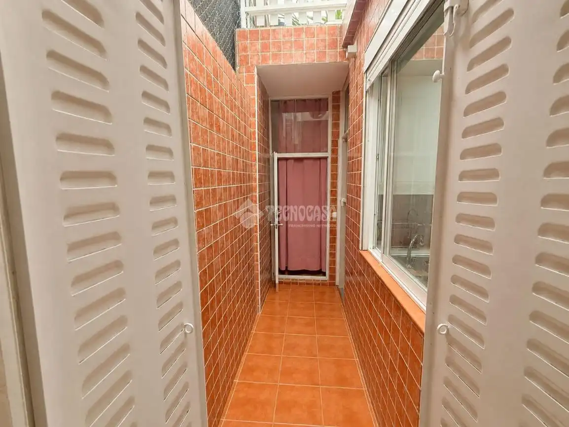 Baño de Piso en venta en Madrid con Aire acondicionado, Terraza y Amueblado