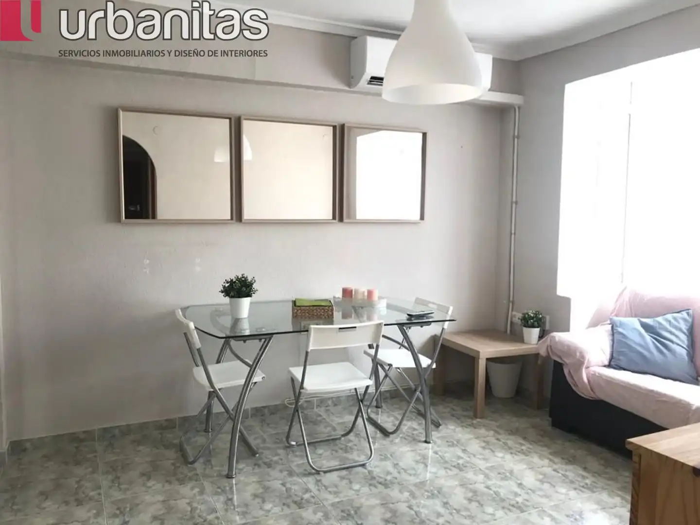 Flat to rent in Calle Agustín Lara 1