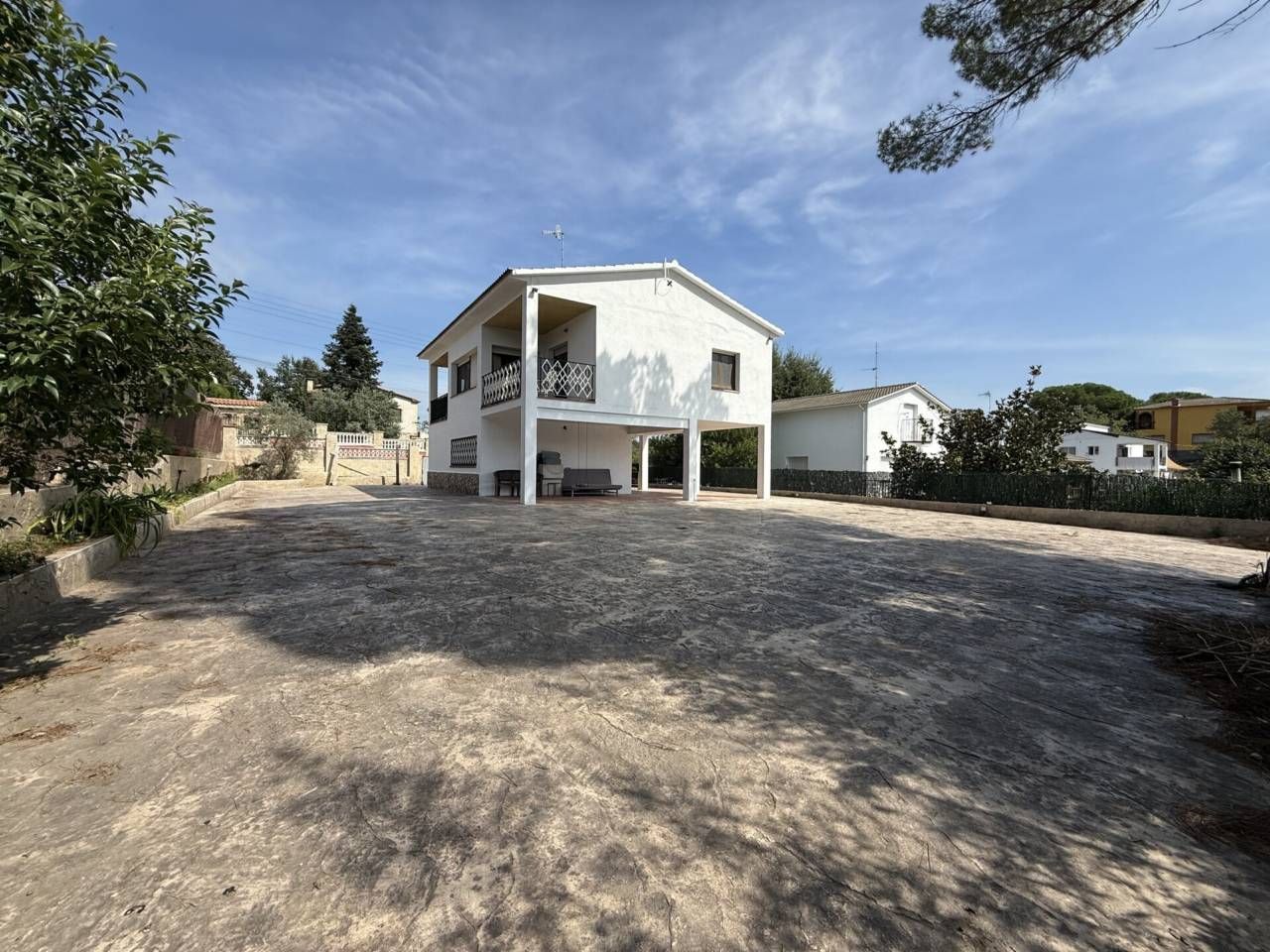 Vista exterior de Casa o xalet en venda en Riells i Viabrea amb Jardí privat i Terrassa