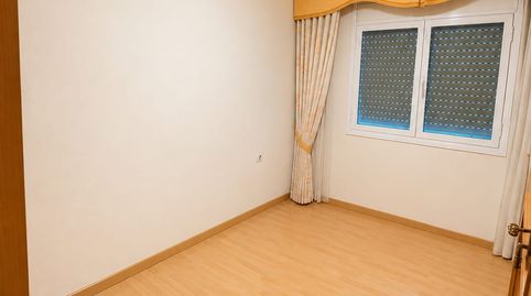 Foto 5 de Ático en venta en Carrer del Canigó, El Raval, Santa Coloma de Gramenet