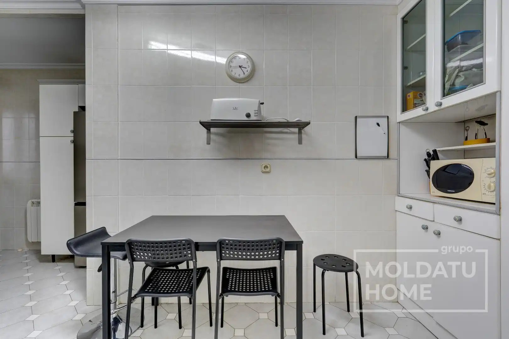 Cuina de Pis en venda en Donostia - San Sebastián  amb Calefacció i Terrassa
