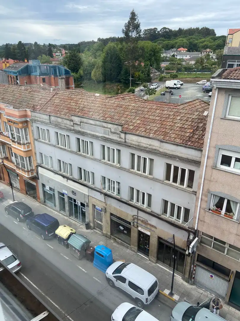 Mixt residencial en venda a Lalín