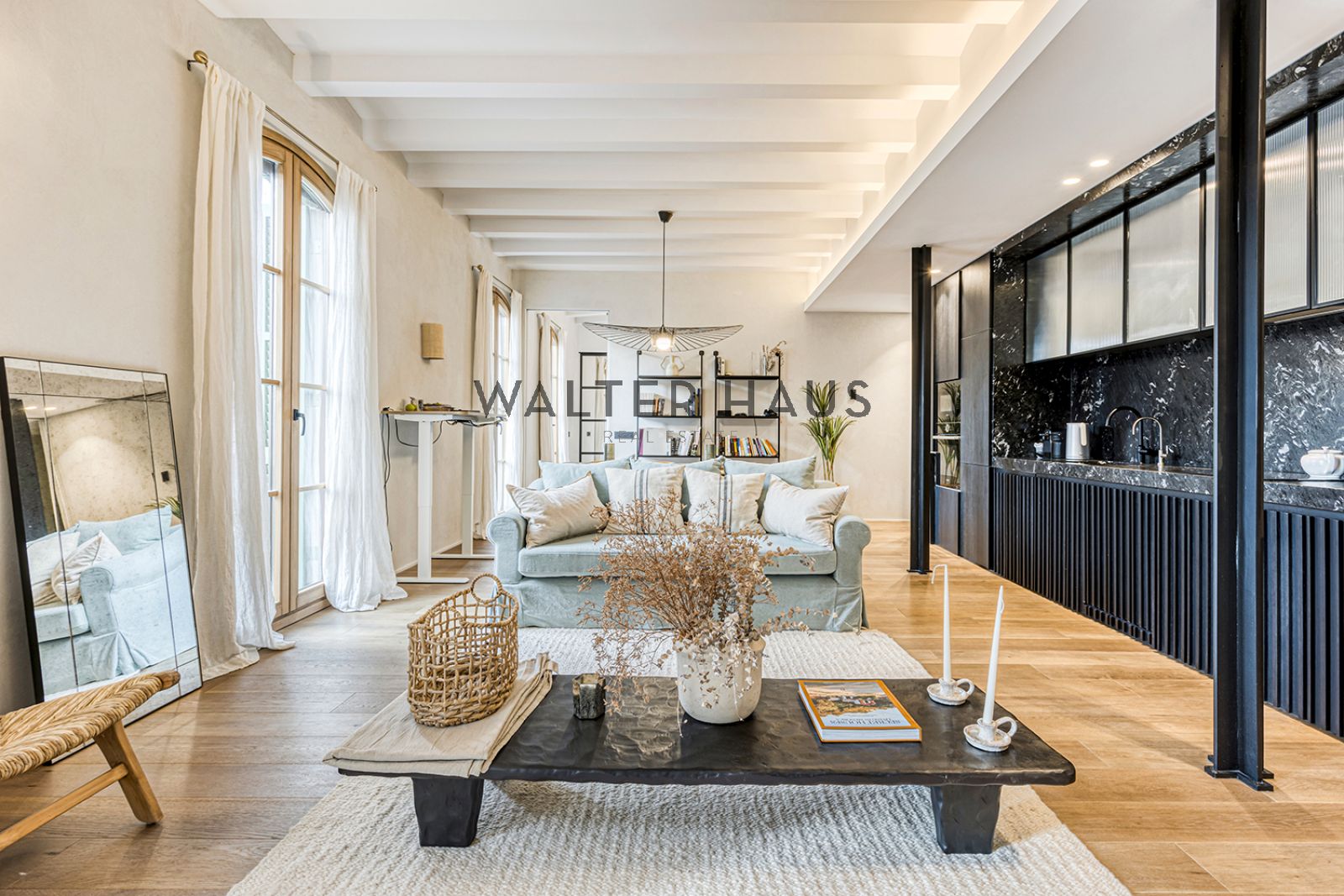 Sala d'estar de Àtic en venda en  Barcelona Capital amb Aire condicionat, Calefacció i Terrassa