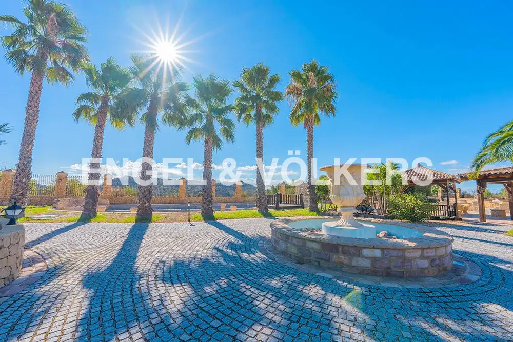 Exterior view of Houses for sale in Aigües  with Air Conditioner, Private garden and Terrace