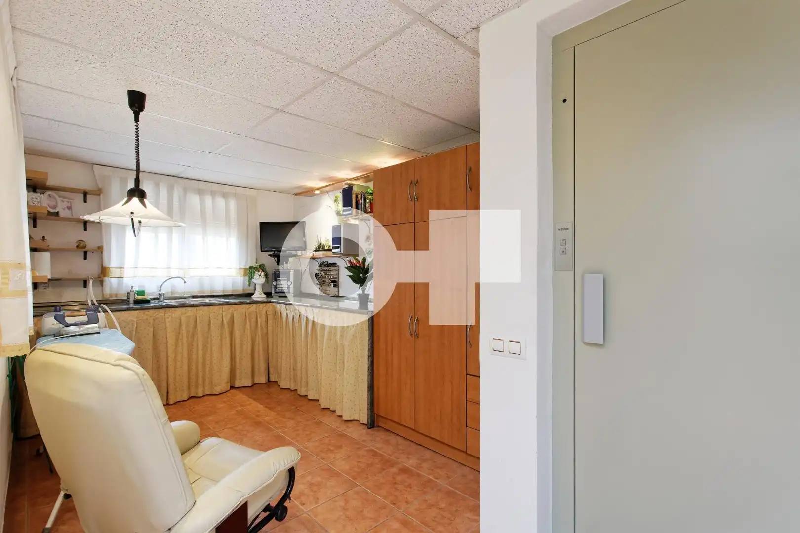 Kitchen of Detached homes for sale in Sant Adrià de Besòs  with Air Conditioner, Terrace and Storage room