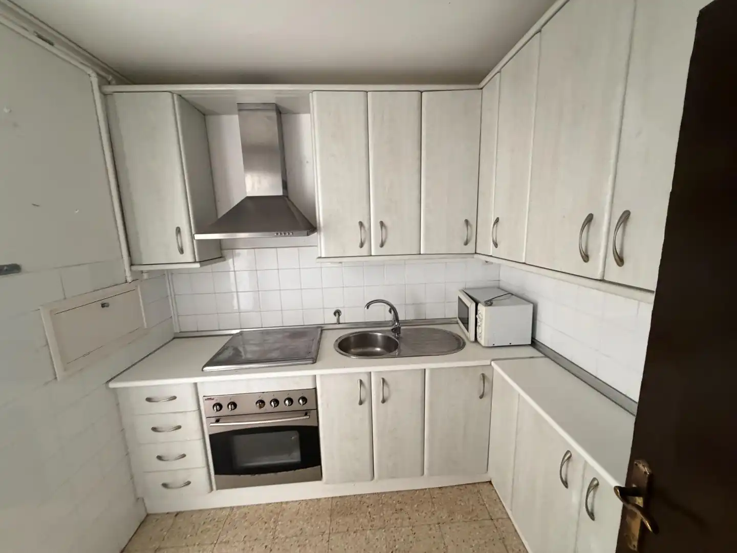 Cocina de Piso en venta en Cádiz con Balcón
