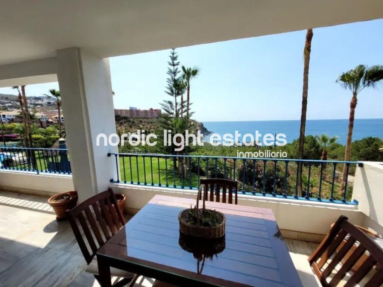 Exterior view of Flat for sale in Almuñécar  with Terrace, Storage room and Swimming Pool