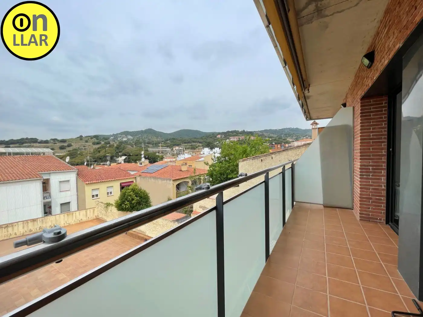 Terrassa de Pis en venda en Tiana amb Calefacció, Parquet i Balcó