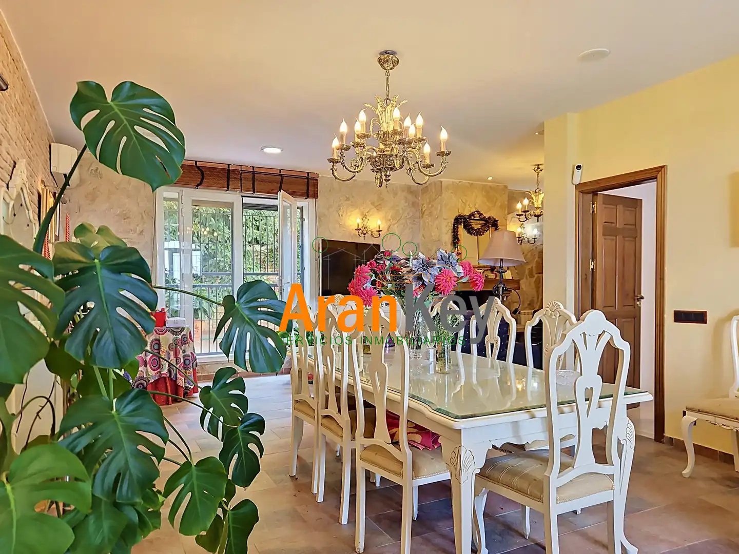 Dining room of Houses for sale in Aranjuez  with Air Conditioner, Private garden and Terrace
