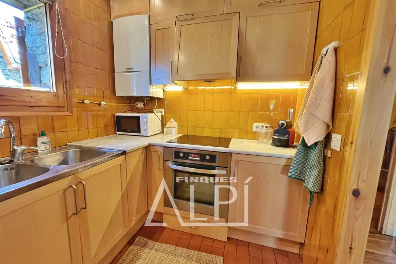Kitchen of Detached homes for sale in Prats i Sansor  with Heating, Private garden and Parquet flooring