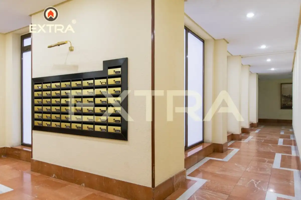 Piso en venta en Madrid con Aire acondicionado, Calefacción y Terraza