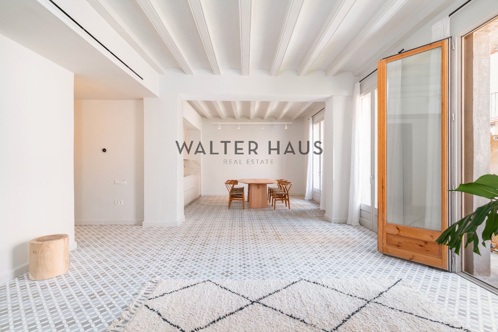 Flat for sale in  Barcelona Capital  with Air Conditioner, Heating and Parquet flooring