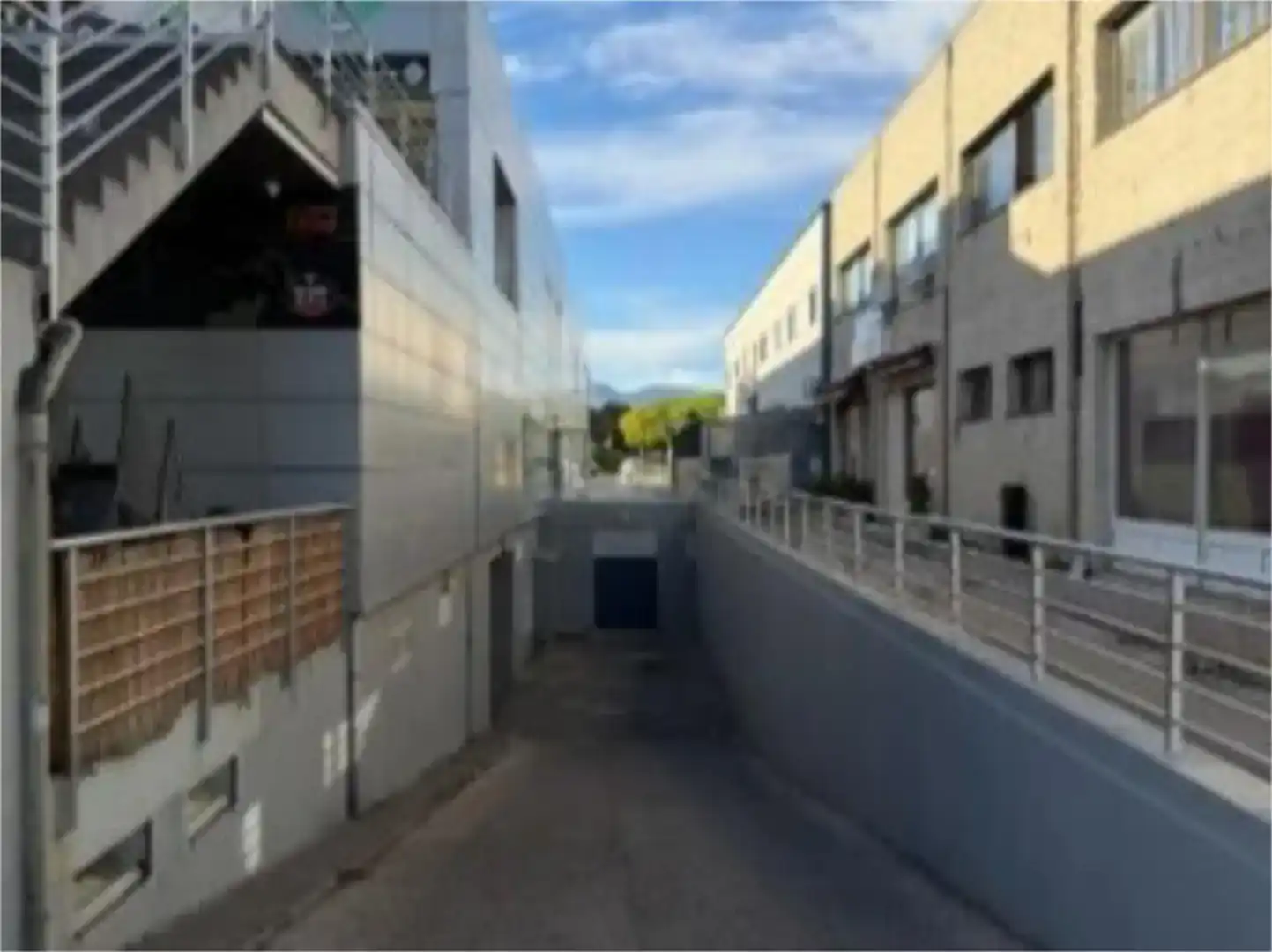 Vista exterior de Local en venta en Carlos Ruiz