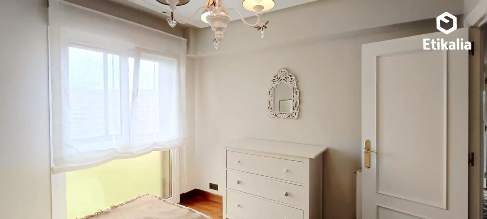 Wohnung zur Miete in Polígono Rojo - Aldapa