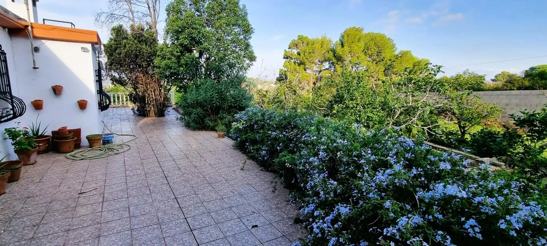 Garden of Houses for sale in Alzira  with Air Conditioner, Private garden and Terrace