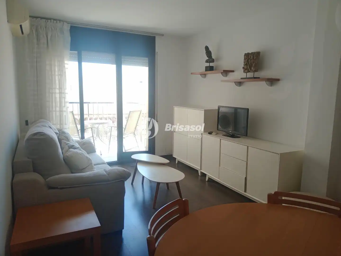 Living room of Apartments for sale in Cambrils  with Air Conditioner, Parquet flooring and Balcony