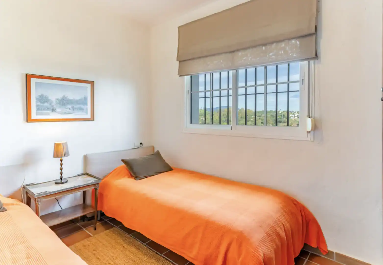 Habitación de Casa adosada en venta en Estepona con Calefacción, Jardín privado y Terraza
