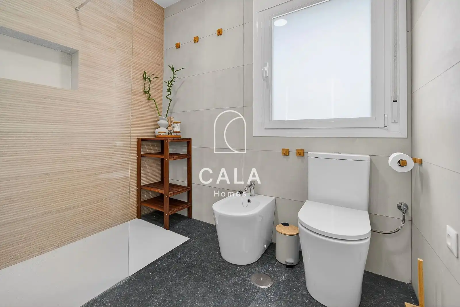 Bany de Casa o xalet en venda en Adeje amb Aire condicionat, Calefacció i Terrassa