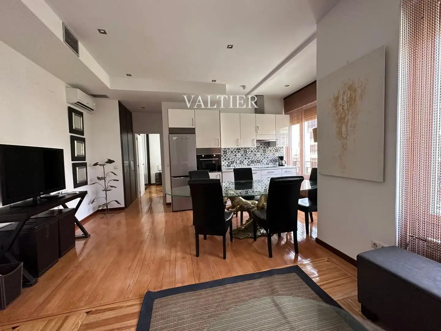 Kitchen of Flat for rent in  Madrid Capital  with Air Conditioner and Furnished