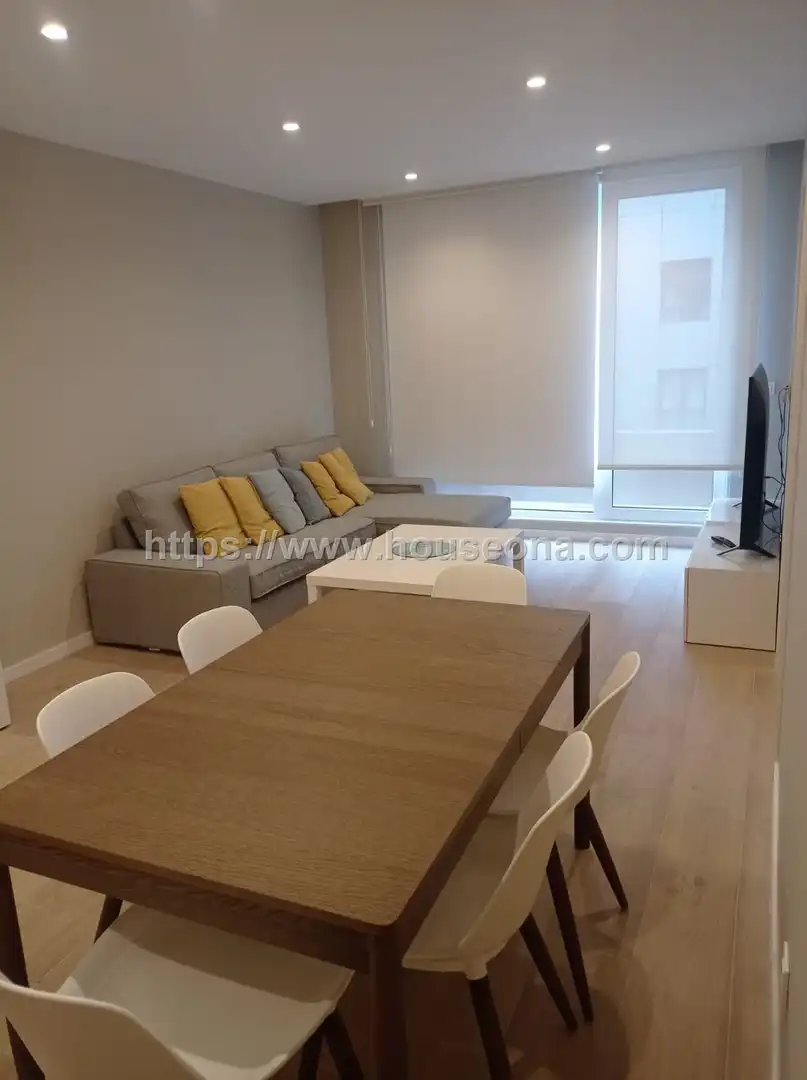 Wohnzimmer von Dachboden zur Miete in Bilbao  mit Heizung, Terrasse und Abstellraum