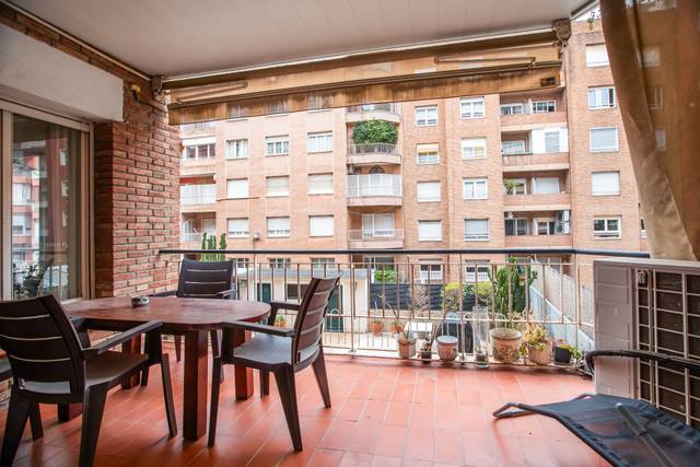 Piso en Venta en Carrer de Calvet en Sant Gervasi- Galvany