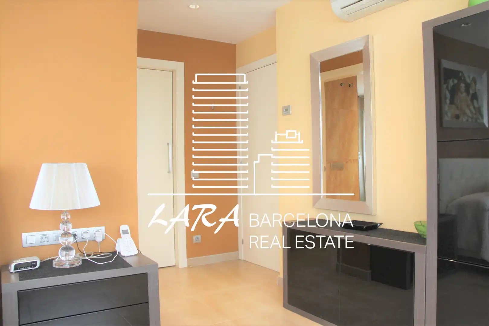 Habitación de Casa o chalet de alquiler con opción a compra en Viladecans con Aire acondicionado, Calefacción y Jardín privado