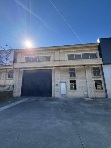 Nave industrial en Alquiler en Campanillas