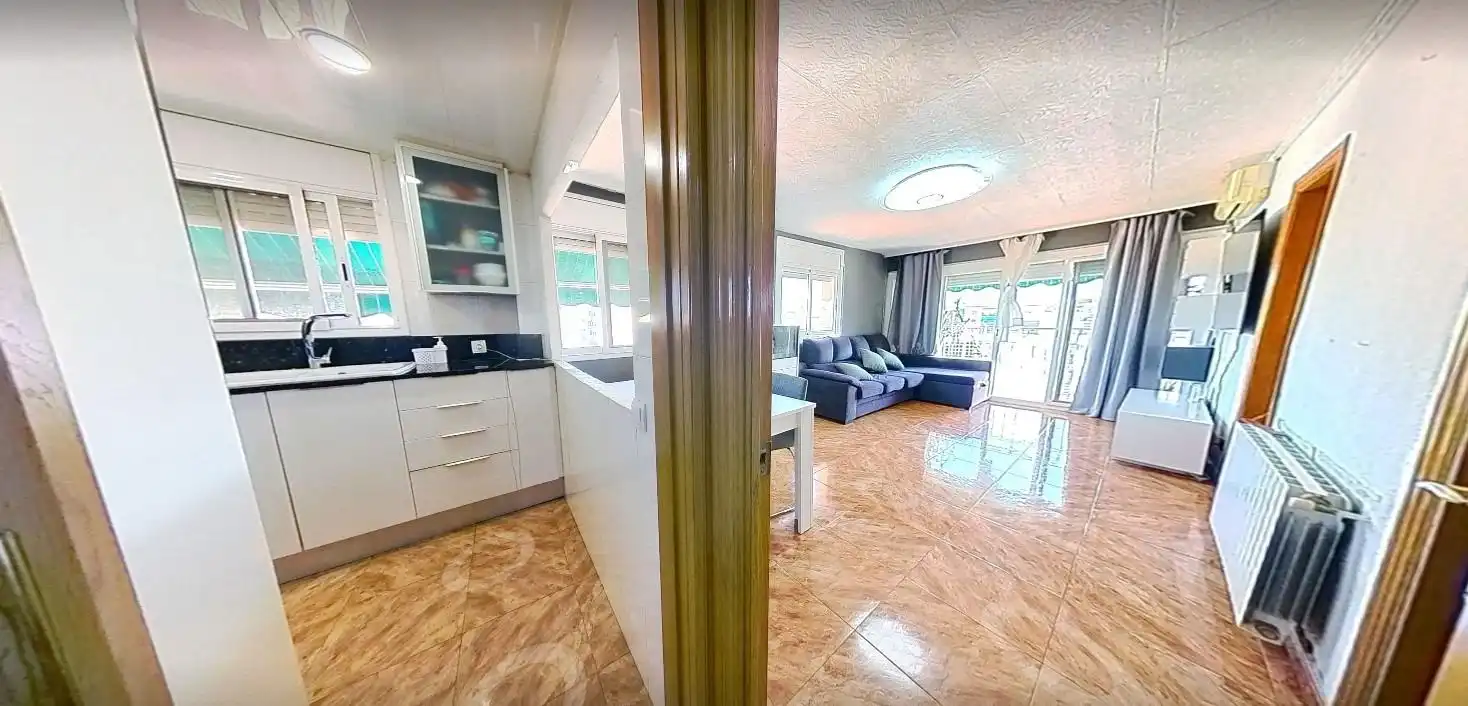 Kitchen of Flat for sale in Mollet del Vallès  with Air Conditioner, Heating and Balcony