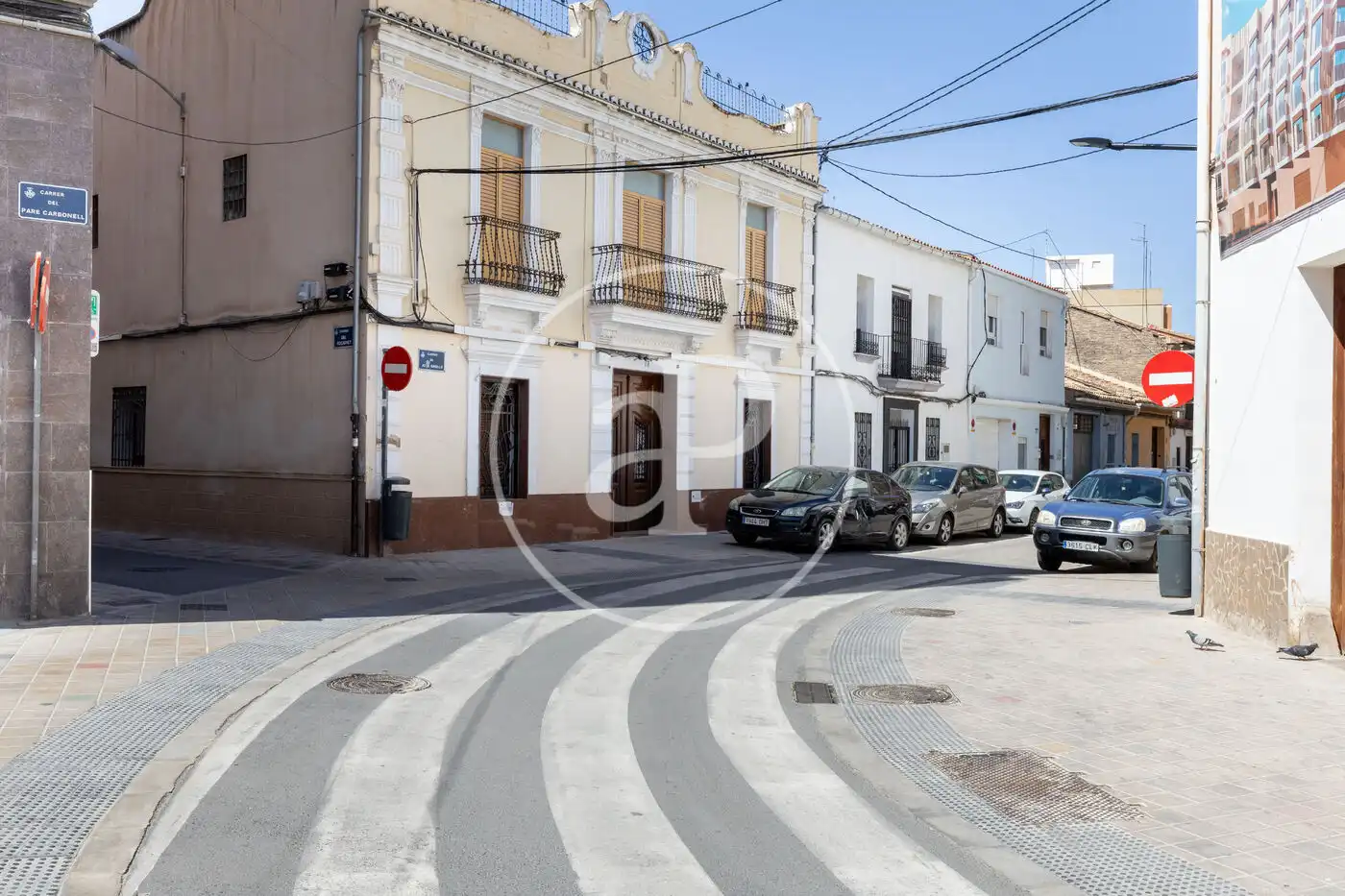 Vista exterior de Piso en venta en Valencia con Calefacción