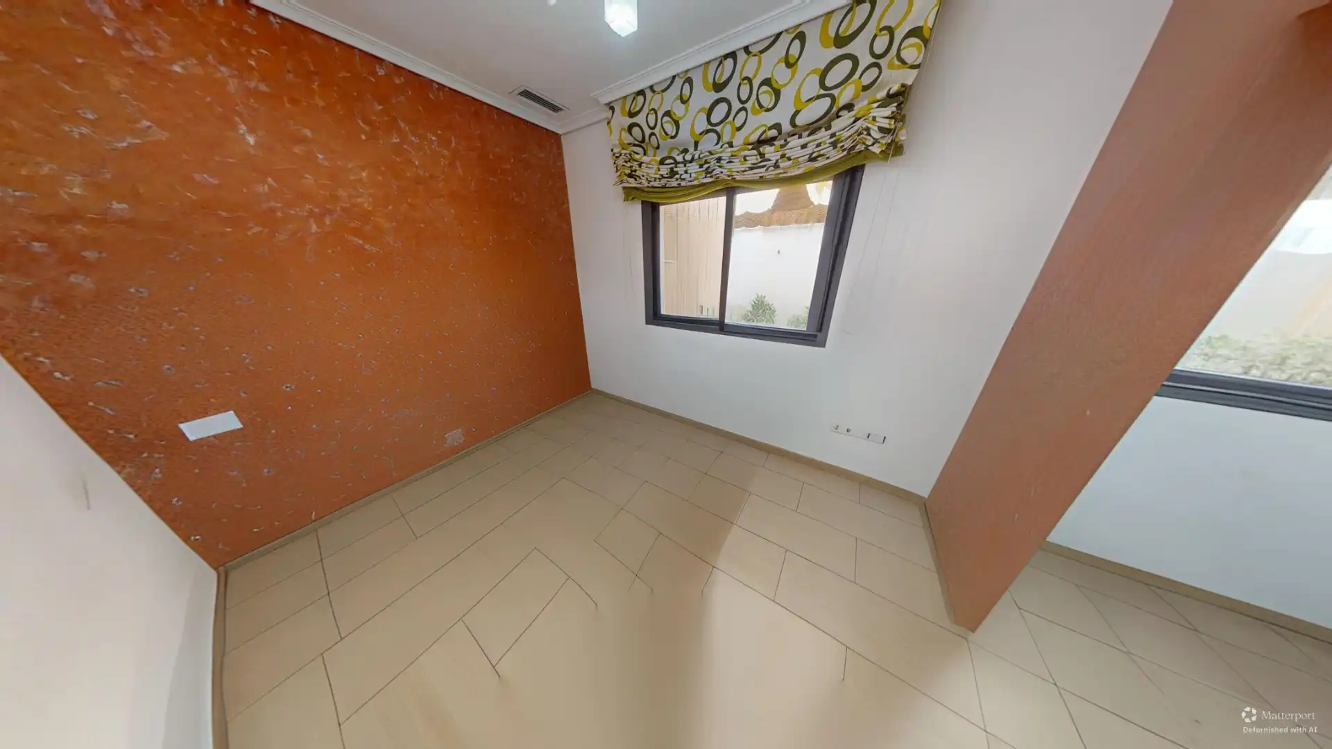 Wohnung zum Verkauf in Alicante / Alacant mit Klimaanlage, Heizung und Parkett