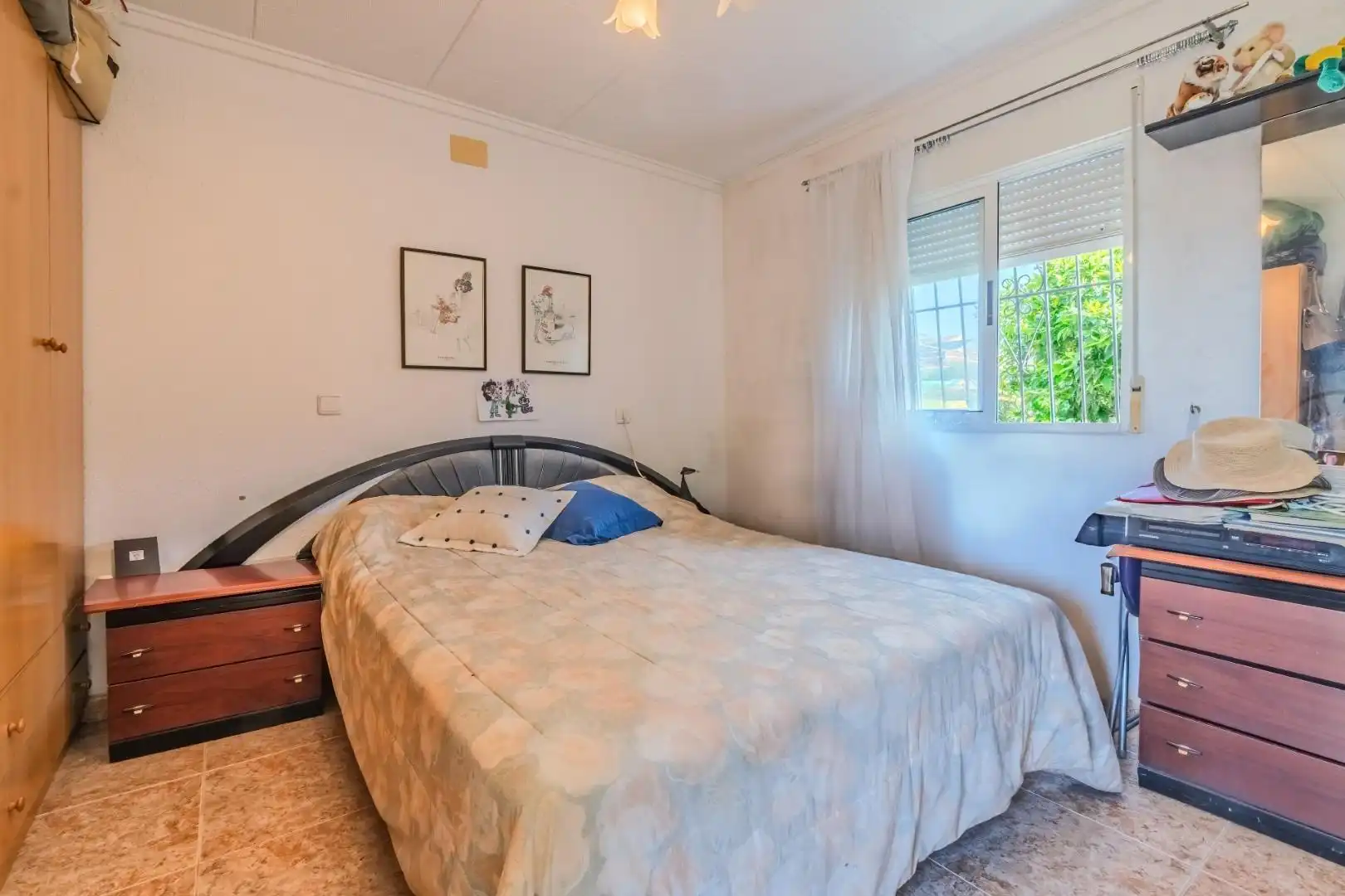 Habitación de Casa o chalet en venta en Torrevieja con Jardín privado