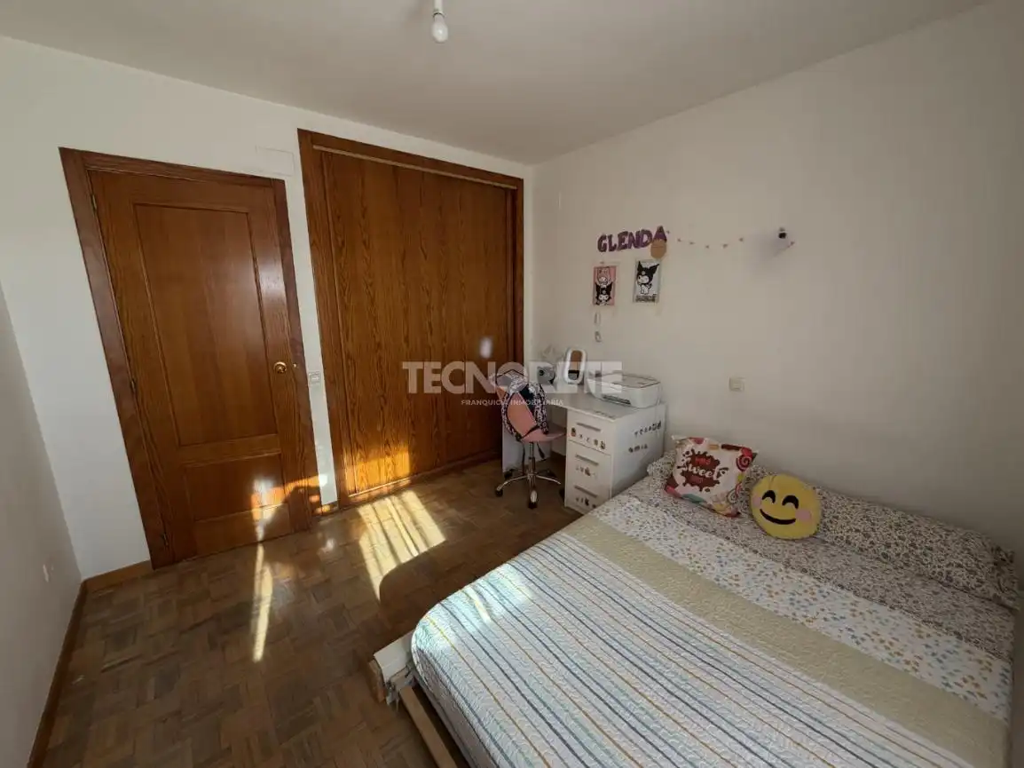 Habitación de Piso en venta en Constitución - Balconcillo