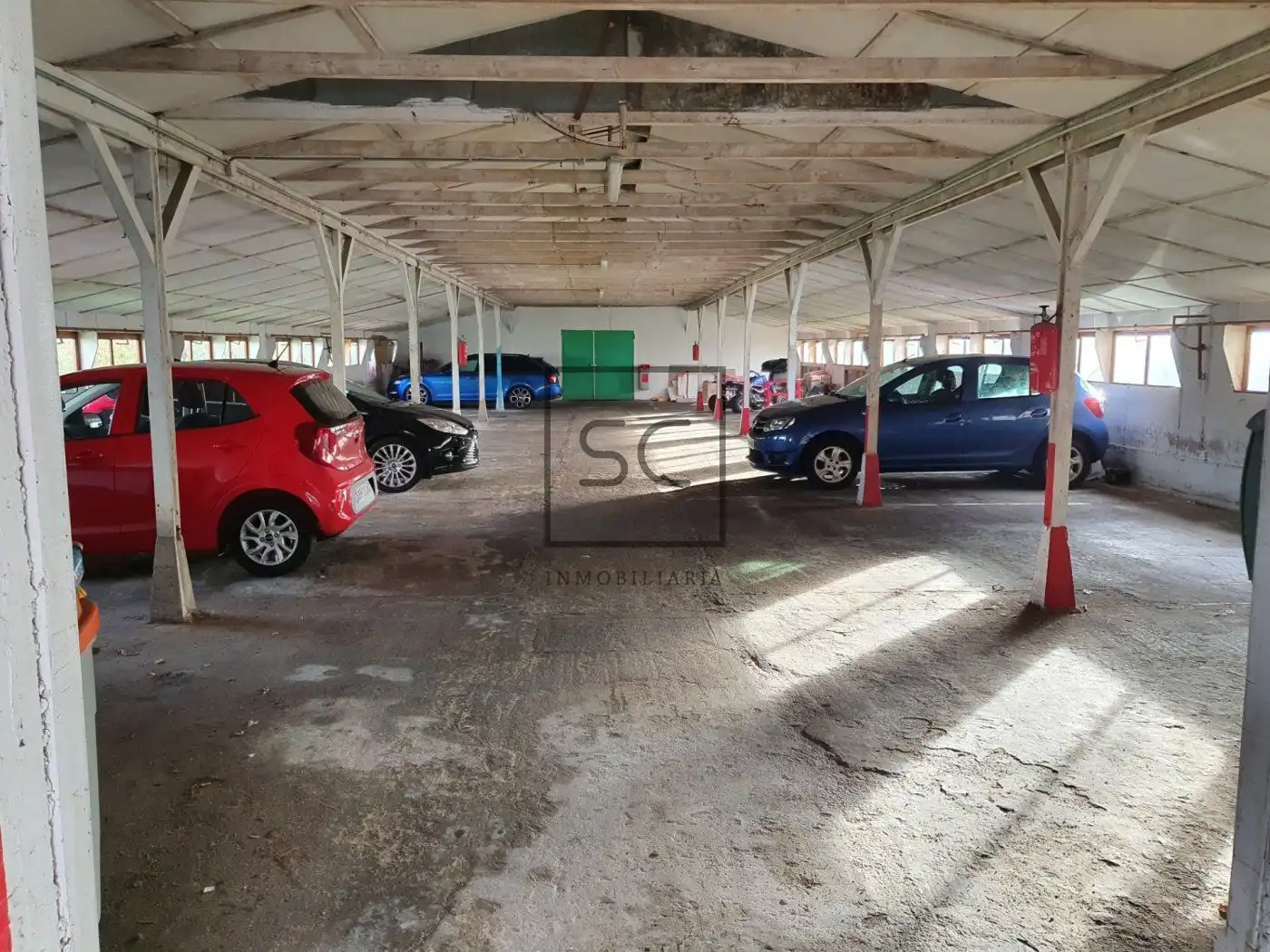 Aparcament de Nau industrial en venda en Ferrol