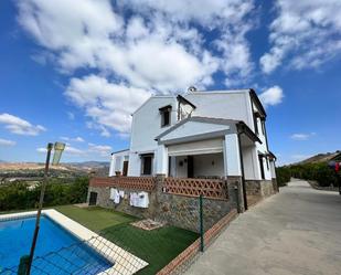 Exterior view of House or chalet for sale in Pizarra  with Air Conditioner, Private garden and Swimming Pool