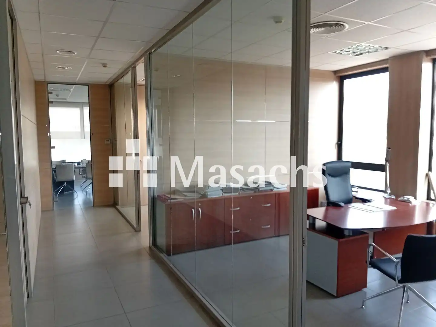 Nau industrial de lloguer en Roquetes amb Alarma