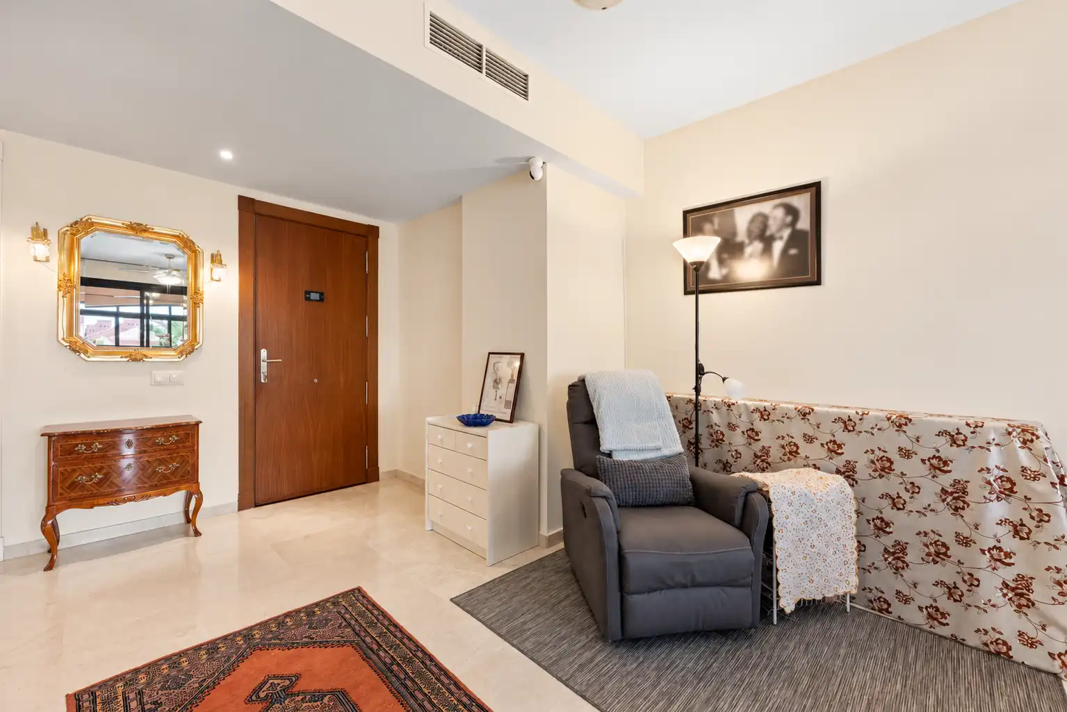 Ground floor with pool for sale in Calahonda, imagen 12