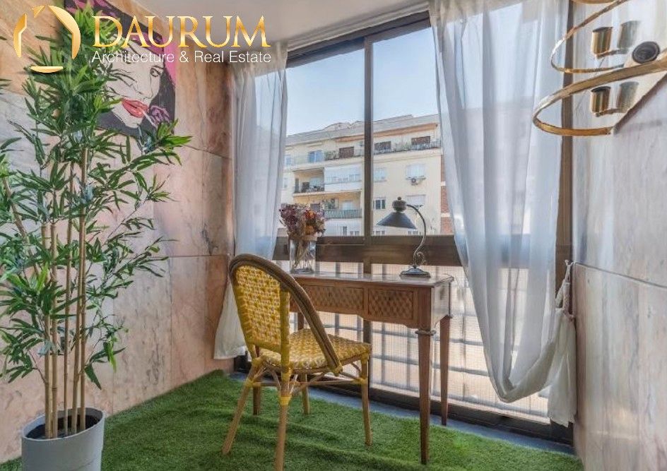 Bedroom of Flat for sale in  Madrid Capital  with Air Conditioner, Heating and Terrace