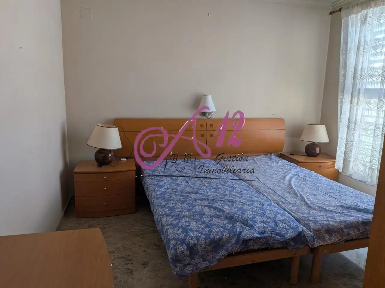 Bedroom of Flat for sale in Valencia  with Air Conditioner, Terrace and Community pool