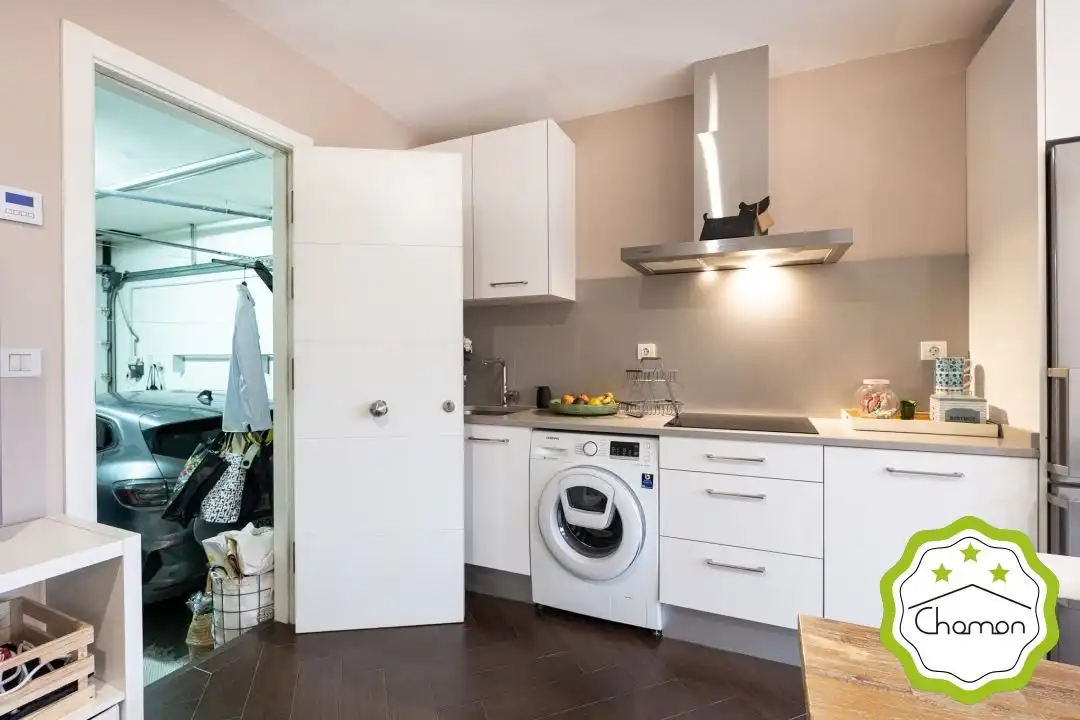 Cocina de Casa adosada en venta en Bilbao  con Calefacción, Jardín privado y Terraza