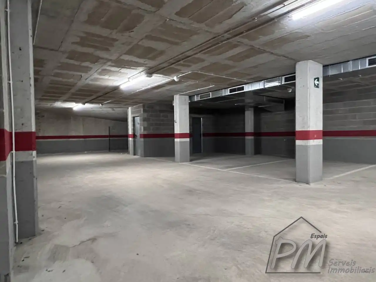 Parking of Garage for rent in Girona